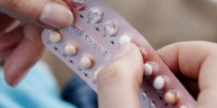 حبوب منع الحمل وأثرها الجانبية الجسدية والنفسية
