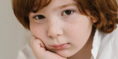 هل اعراض التوحد عند الاطفال يمكن ملاحظتها مبكرا ؟
