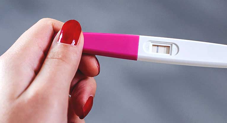 هل اختبار الحمل يظهر الحمل من اول يوم