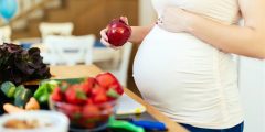 الأطعمة المفضلة لتغذية الحمل وكيف يمكن تضمينها في النظام الغذائي