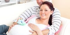 دور الأب في تجربة الحمل والولادة: كيف يمكن تأثير الأب على تجربة الحمل والولادة للأم؟