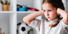 اعراض التوحد عند الاطفال وكيفية التفريق بين طفل التوحد والطفل الطبيعي